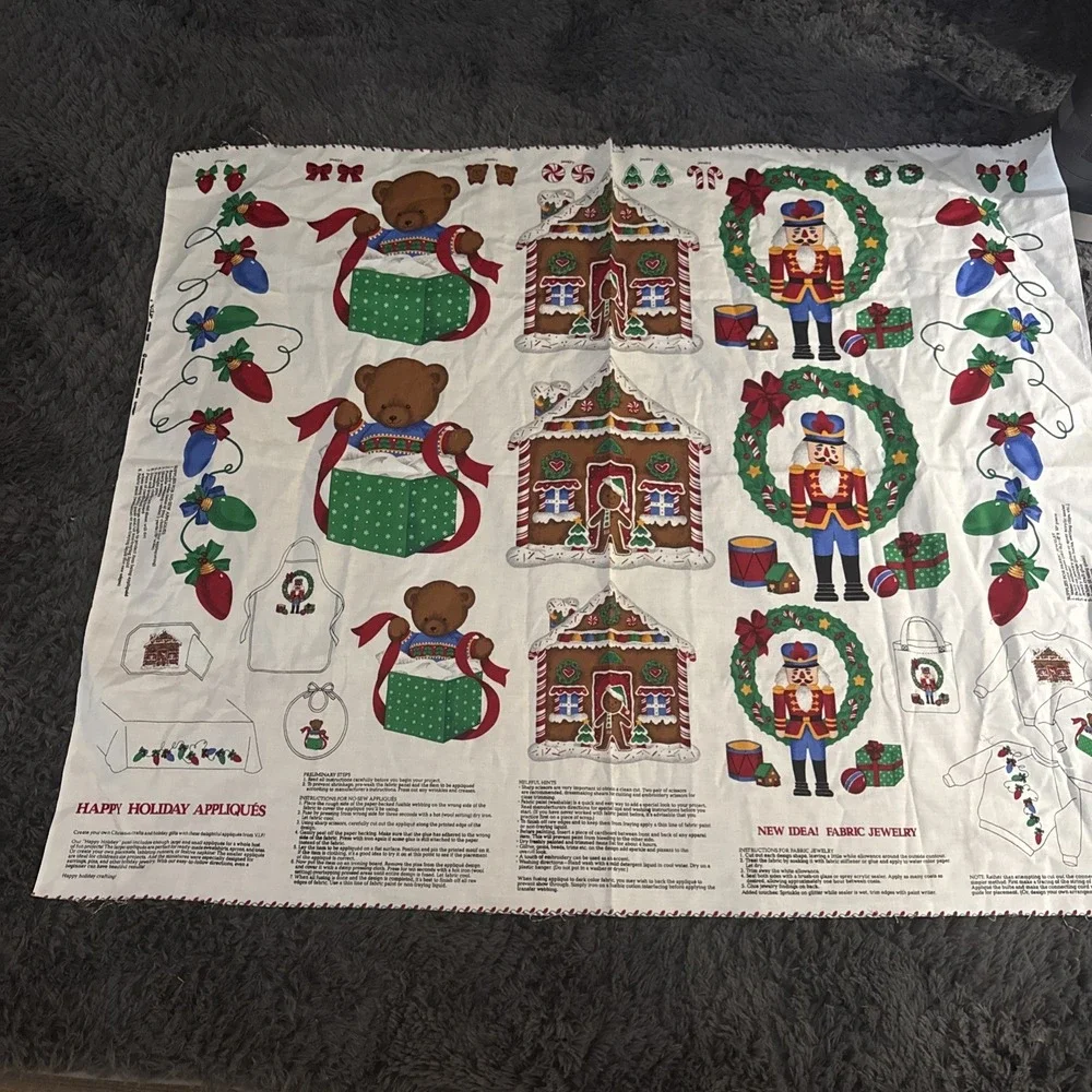 Cranston VIP Panel HAPPY HOLIDAY APPLIQUES: Bears, Nutcrackers, Gingerbread More